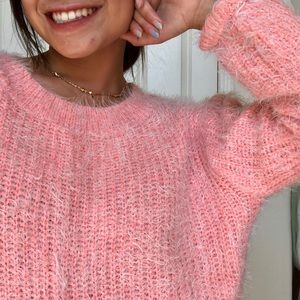 🌸FUZZY PINK Crewneck Sweater
